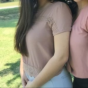 Short sleeve nude lace top 